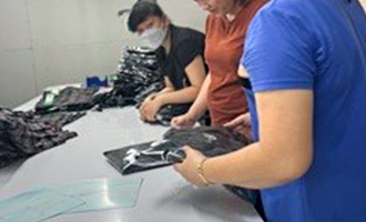 縫製工場の様子